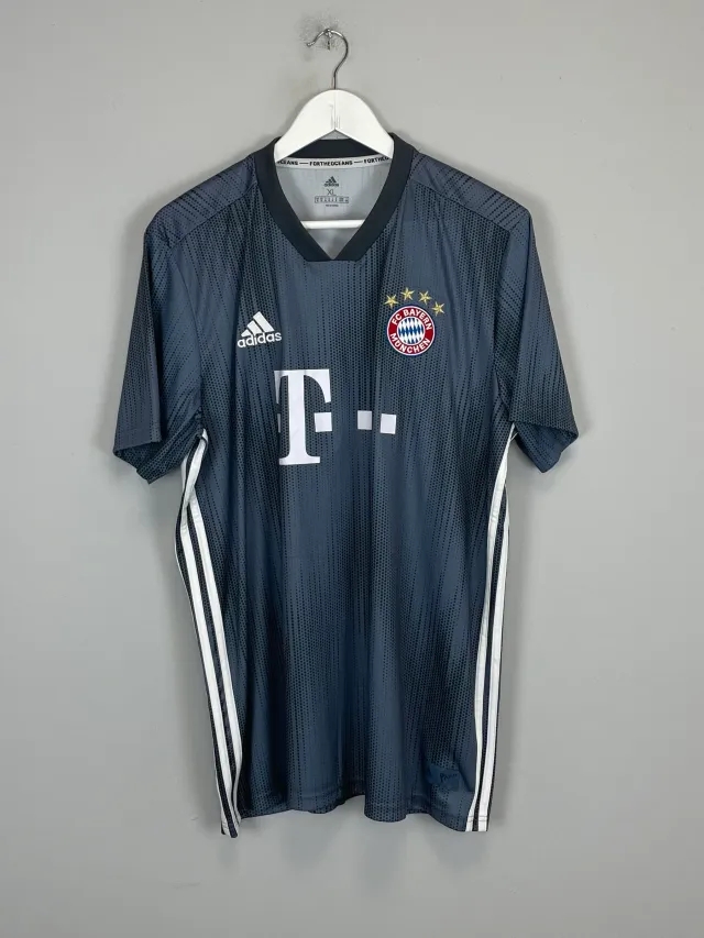 CULT KITS - 2002/03 GERMANY AWAY SHIRT (XL) ADIDAS