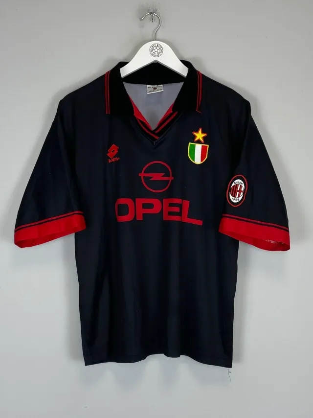 CULT KITS - 1996/97 AC MILAN THIRD SHIRT (M) LOTTO