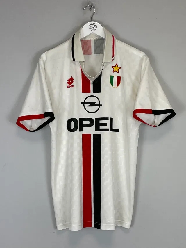 CULT KITS - 1996/97 AC MILAN AWAY SHIRT (M) LOTTO