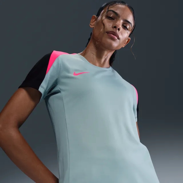 Nike Strike Women's Dri-FIT Short-Sleeve Football Top - Grey - Polyester