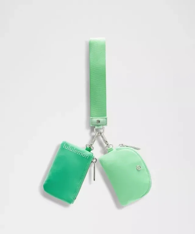 lululemon – Dual Pouch Wristlet Bag – Color Green