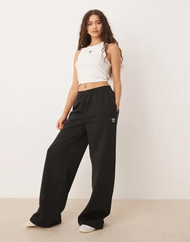 Adidas Originals Essentials Wide Leg Fleece Pants