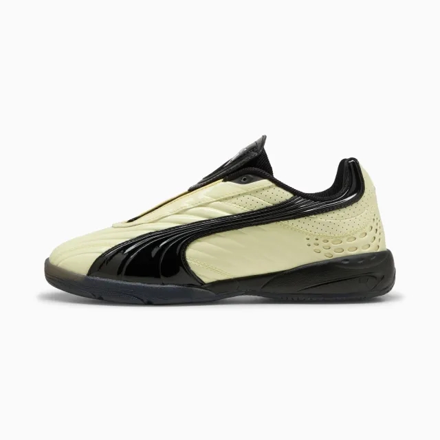 PUMA V-S2 The Game Is Yours Sneakers Women, Gold Moon/Black, size 3