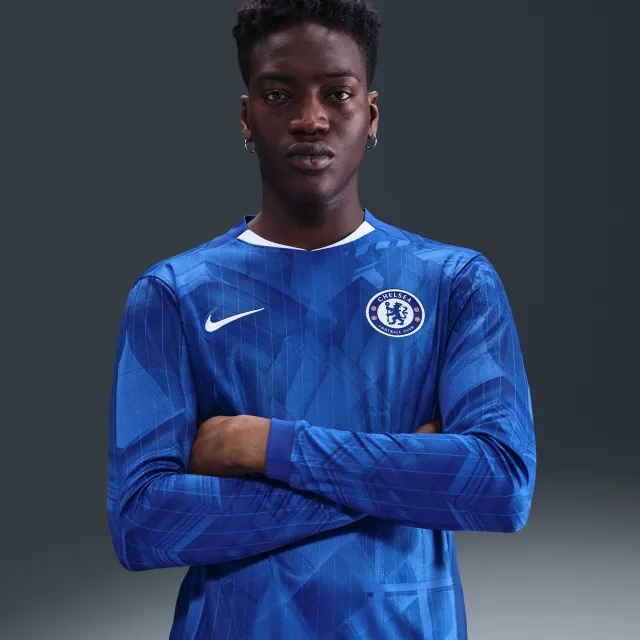Chelsea F.C. 2025/26 Stadium Home Men's Nike Dri-FIT Football Replica Long-Sleeve Shirt - Blue - Polyester