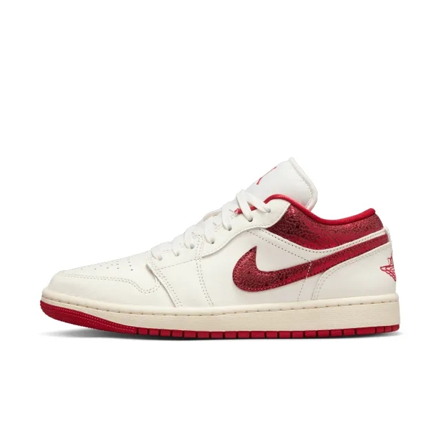 Nike Air Jordan 1 Low SE Women's Shoes - White