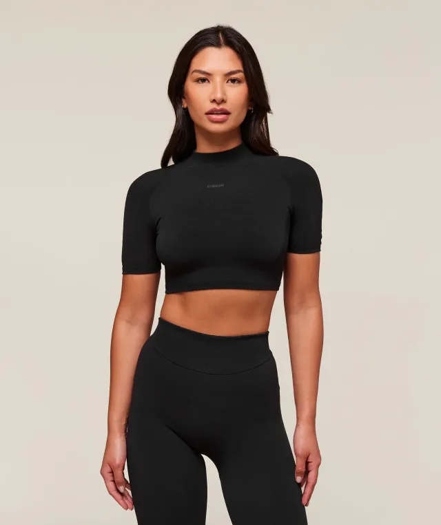  everywear Warp Knit Crop Top - Black
