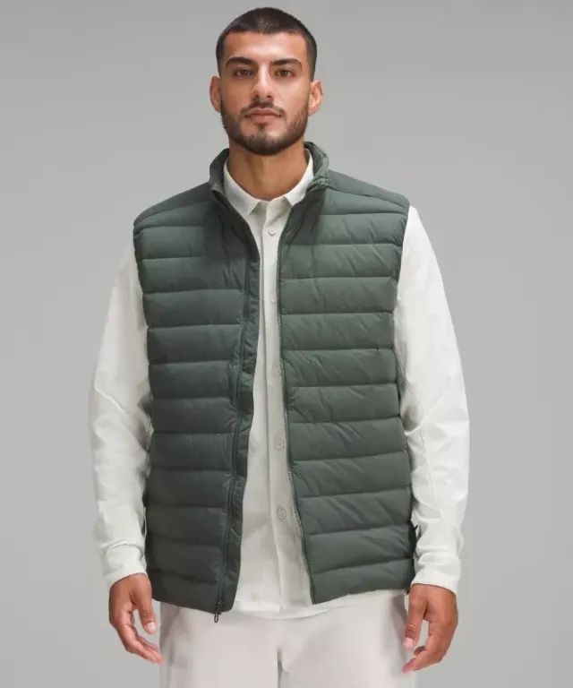 lululemon – Men's Navigation 700-Down-Fill Vest – Color Green – Size L
