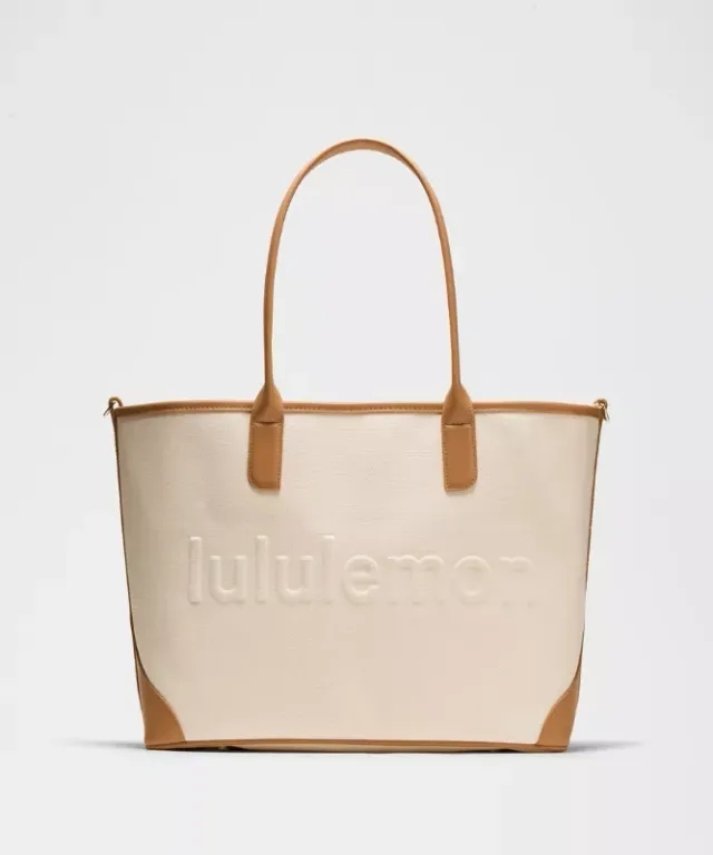 lululemon – Classic Canvas Tote Bag 16L – Color Brown