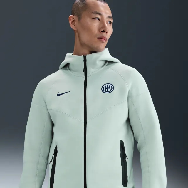 Inter Milan Tech Windrunner Men's Nike Football Full-Zip Hoodie - Grey - Sustainable Materials