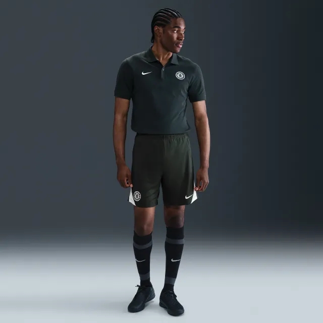 Chelsea F.C. Strike Men's Nike Dri-FIT Football Knit Shorts - Green - Recycled Polyester