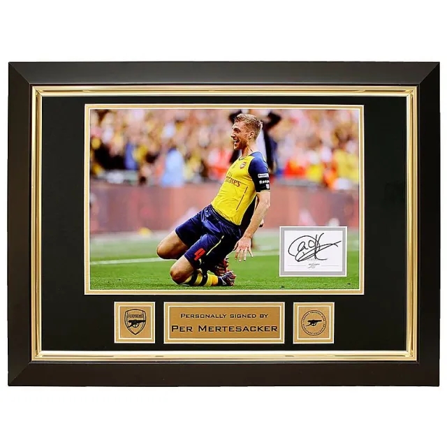 Arsenal Per Mertesacker Framed Signed Print, Multicolor