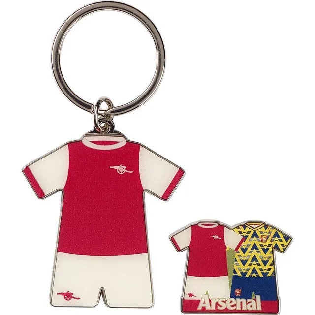 Arsenal Retro Keyring and Badge Set, Multicolor