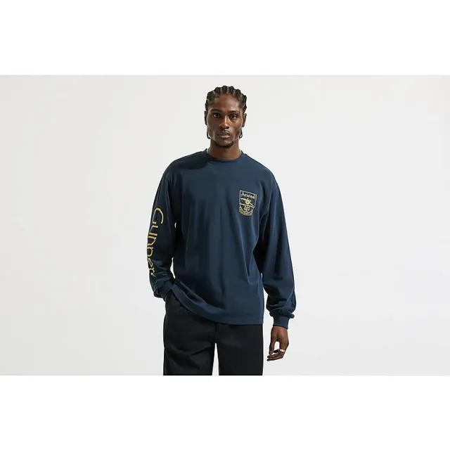 Arsenal Retro Crest Long Sleeved T-Shirt in Navy, Multicolor