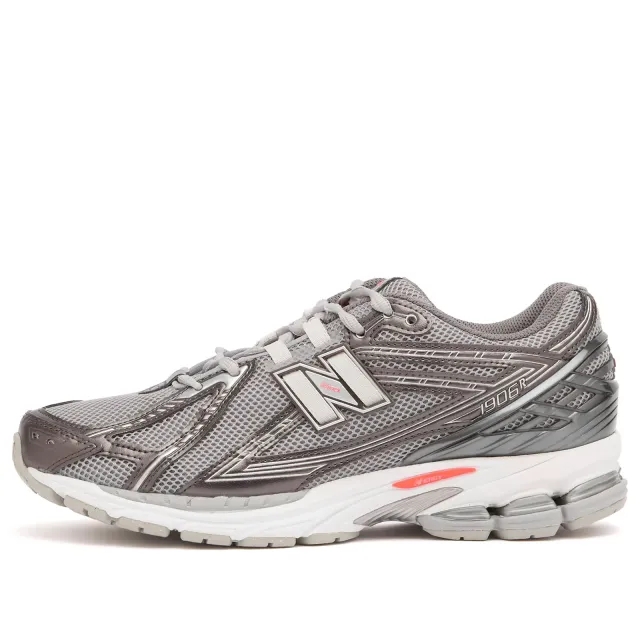 New Balance 1906R Sneaker Black Metallic