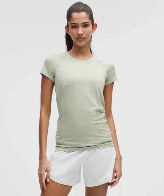 lululemon – Women's Swiftly Tech Short-Sleeve Shirt 2.0 Hip Length – Color Green – Size 0