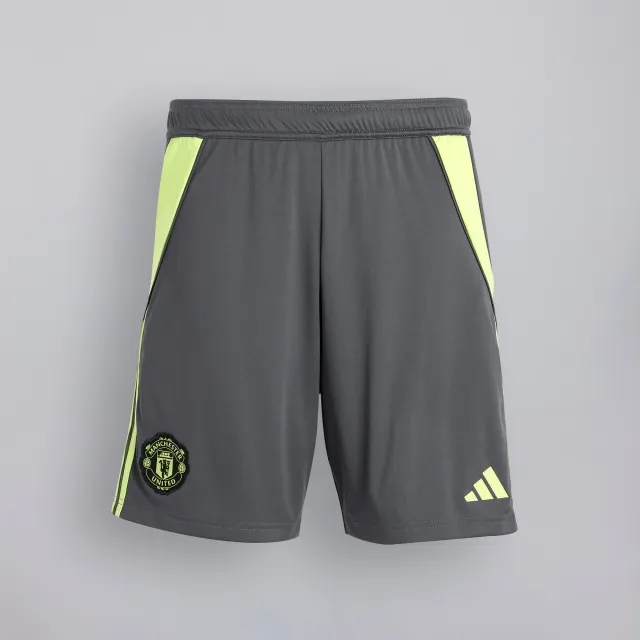 Manchester United Kids 25/26 Goalkeeper Shorts