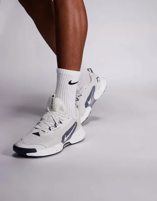 Nike Running Juniper Trail 3 Trainers In Grey