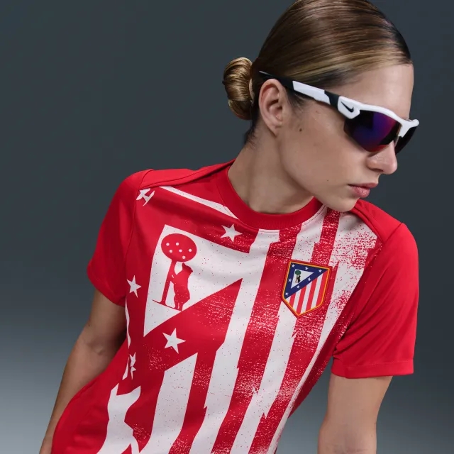 Atlético Madrid Academy Pro Home Women's Nike Dri-FIT Football Pre-Match Short-Sleeve Top - Red - Polyester