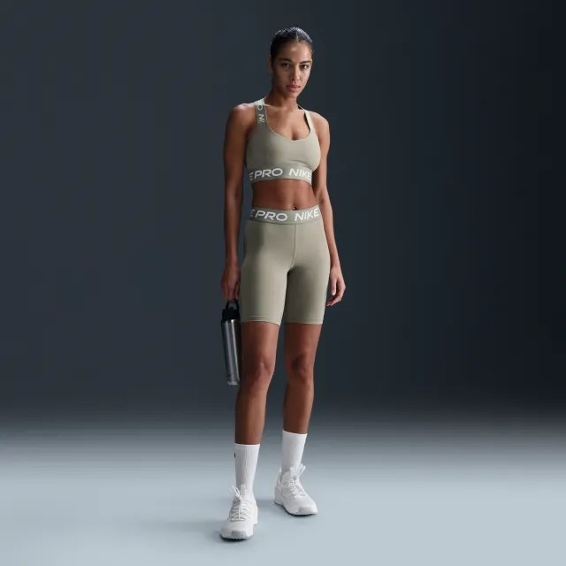 Nike Pro 365 Women's 20cm (approx.) Shorts - Green - Inseam