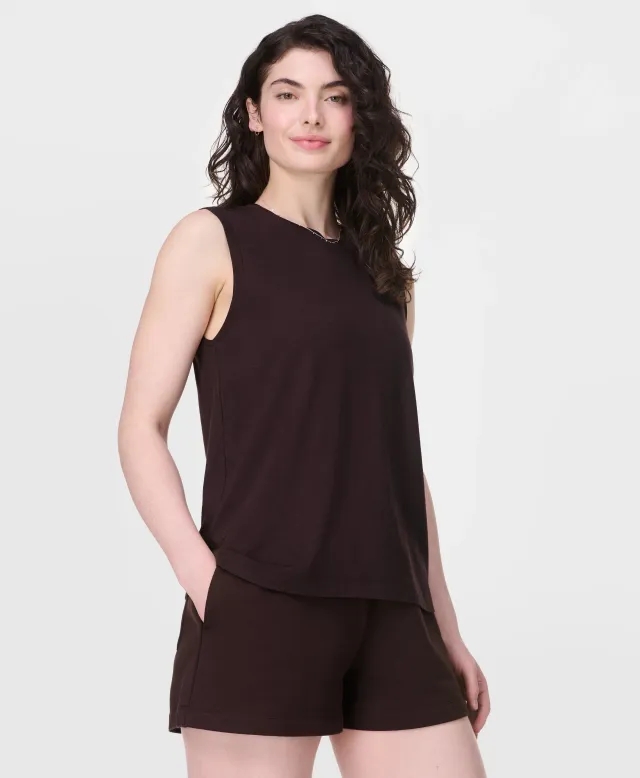 Essential Sleeveless Vest