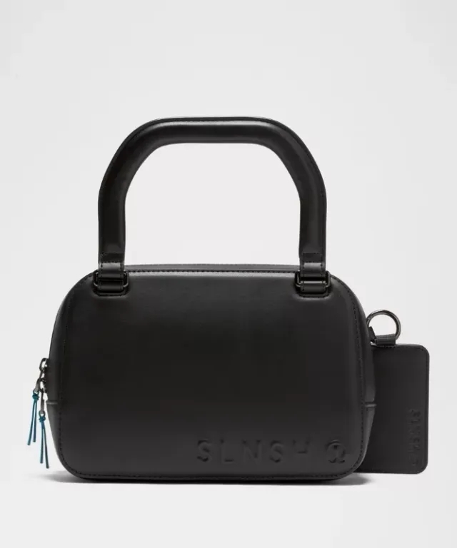 lululemon – Top-Handle Leather Alternative XL Belt Bag 2L SLNSH Collection – Color Black