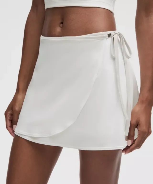 lululemon – Women's Wrap-Front Mid-Rise Tennis Skirt – Color White – Size L