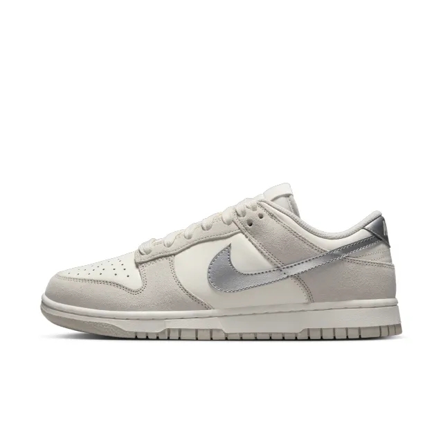 Nike Dunk Low Women's Shoes - White