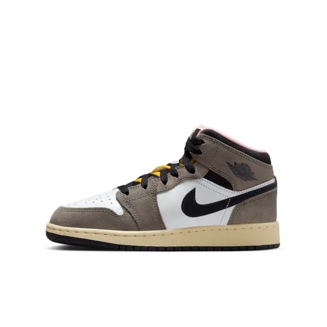 Nike Air Jordan 1 Mid SE Older Kids' Shoes - White
