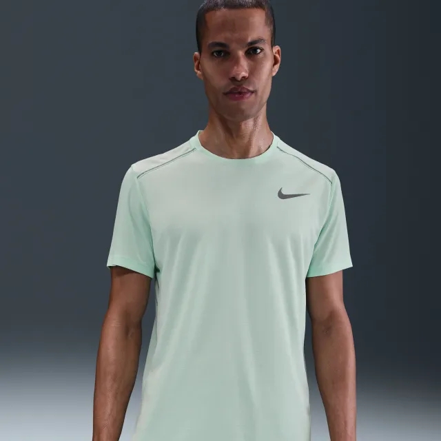 Nike Miler Men's Short-Sleeve Running Top - Green