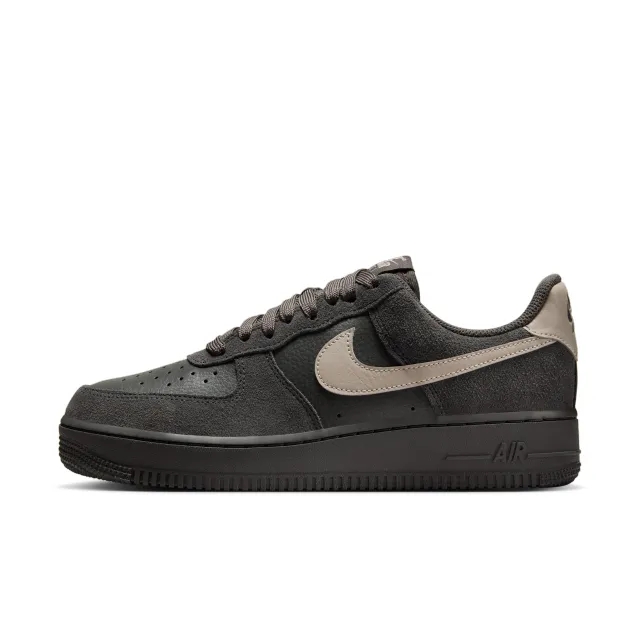 Nike Air Force 1 Low Women's Shoes - Brown