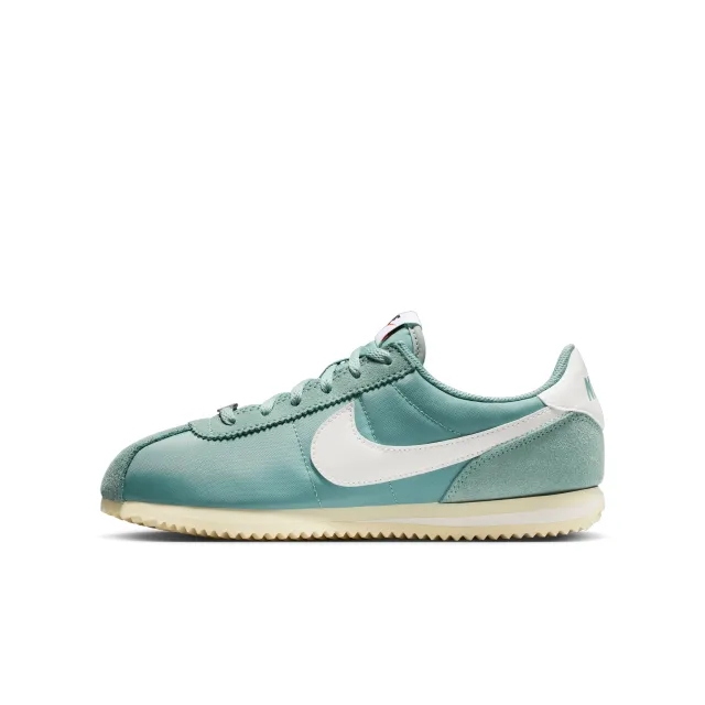 Nike Cortez Textile Older Kids' Shoes - Green