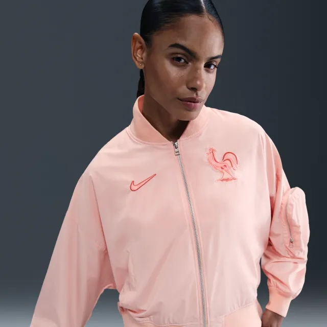 FFF Essential Women's Nike Football Oversized Bomber - Pink - Polyester