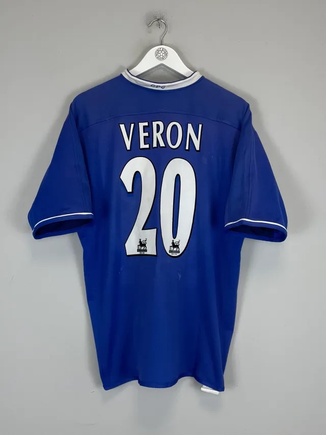 CULT KITS - 2003/05 CHELSEA  VERON #20 HOME SHIRT (L) UMBRO