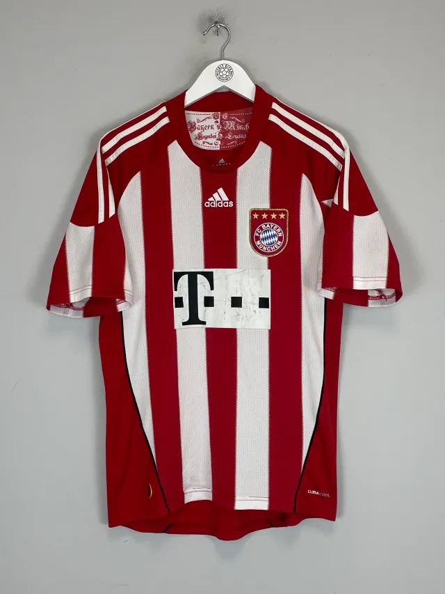 2010/11 BAYERN MUNICH HOME SHIRT (M) ADIDAS | Cult Kits