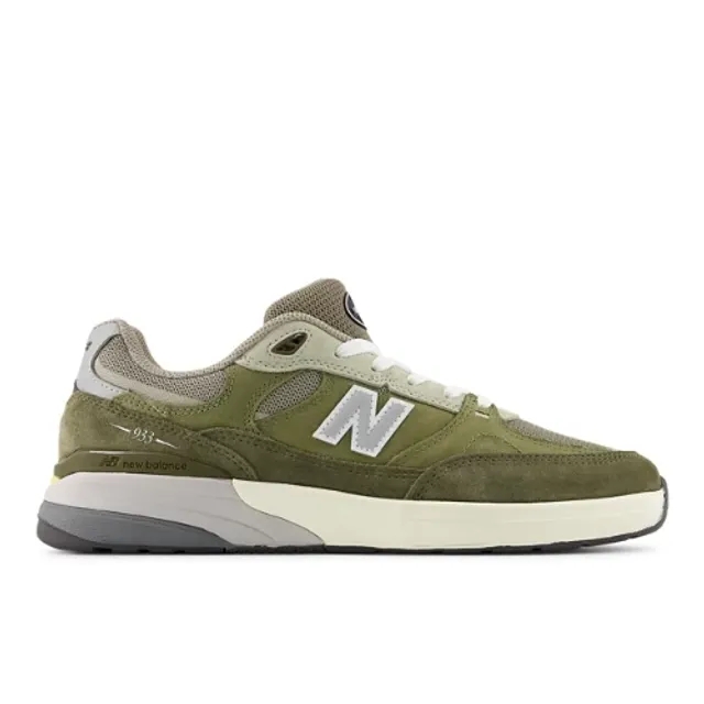 New Balance Men's NB Numeric Andrew Reynolds 933 in Green Suede/Mesh