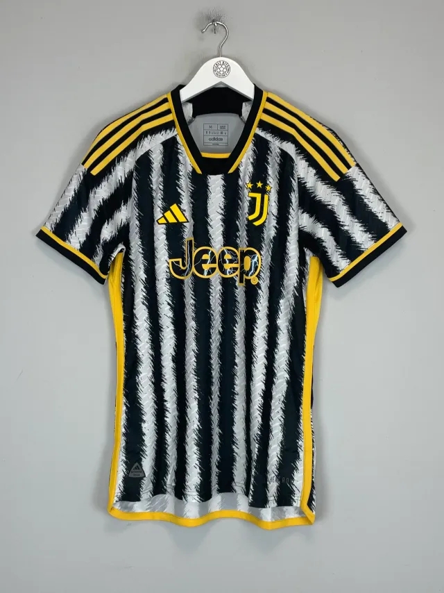 2023/24 JUVENTUS *AUTHENTIC* HOME SHIRT (M) ADIDAS | Cult Kits
