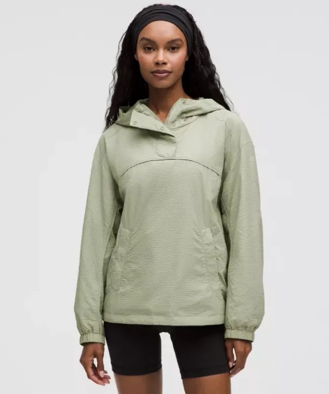 lululemon – Women's Pack Lite Anorak Windbreaker Jacket – Color Green/Pastel – Size L
