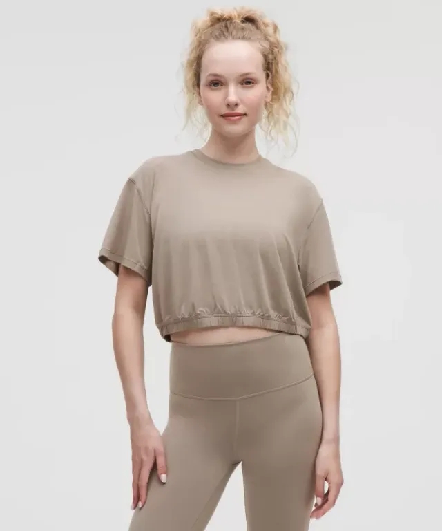 lululemon – Women's Jersey Training Elastic-Hem Short-Sleeve Shirt – Color Grey/Khaki – Size 0