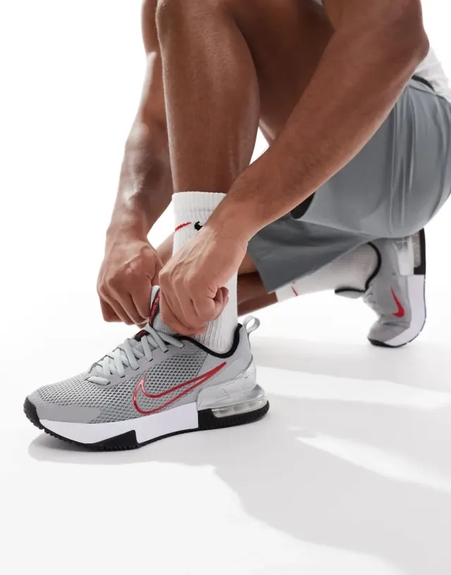Nike Training Air Max Alpha 6 Trainers In Grey-Silver