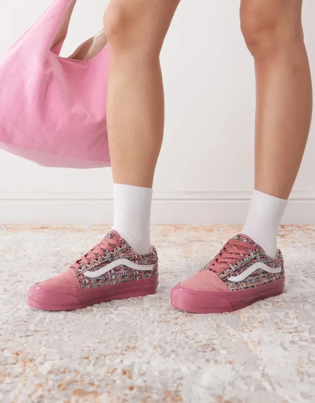 Vans Premium Old Skool Trainers In Pink