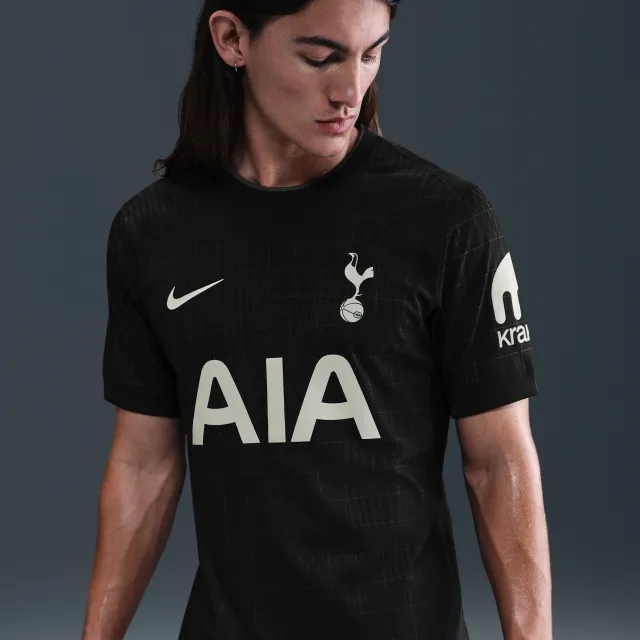 Tottenham Hotspur 2025/26 Match Away Men's Nike Dri-FIT ADV Football Authentic Shirt - Black - Recycled Polyester Minimum