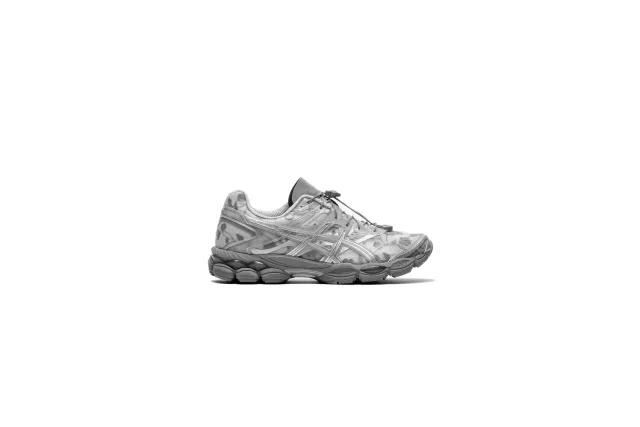 Asics GEL-CUMULUS 16 SSCB 'Signature Series - Cecilie Bahnsen'