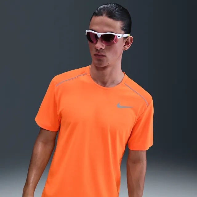 Nike Miler Men's Short-Sleeve Running Top - Orange