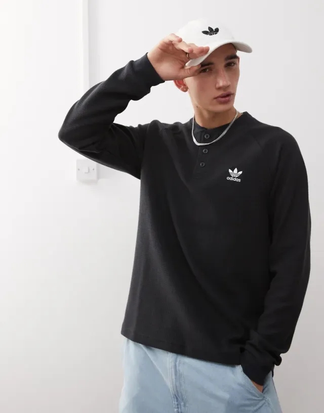 Adidas Originals Trefoil Essentials Long Sleeve T-shirt