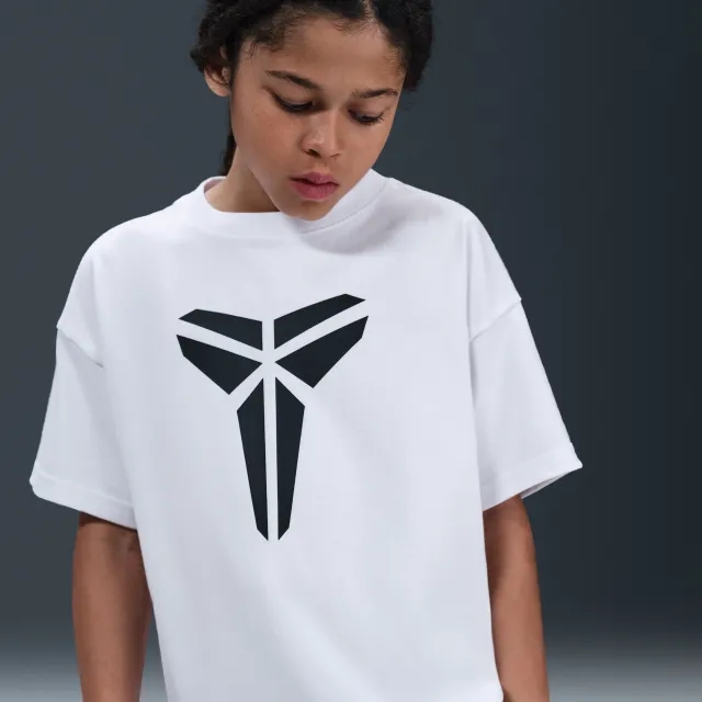 Nike Kobe Older Kids' Dri-FIT Max90 T-Shirt - White - Sustainable Materials