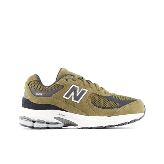 New Balance Kids' 2002 in Brown/Black Leather