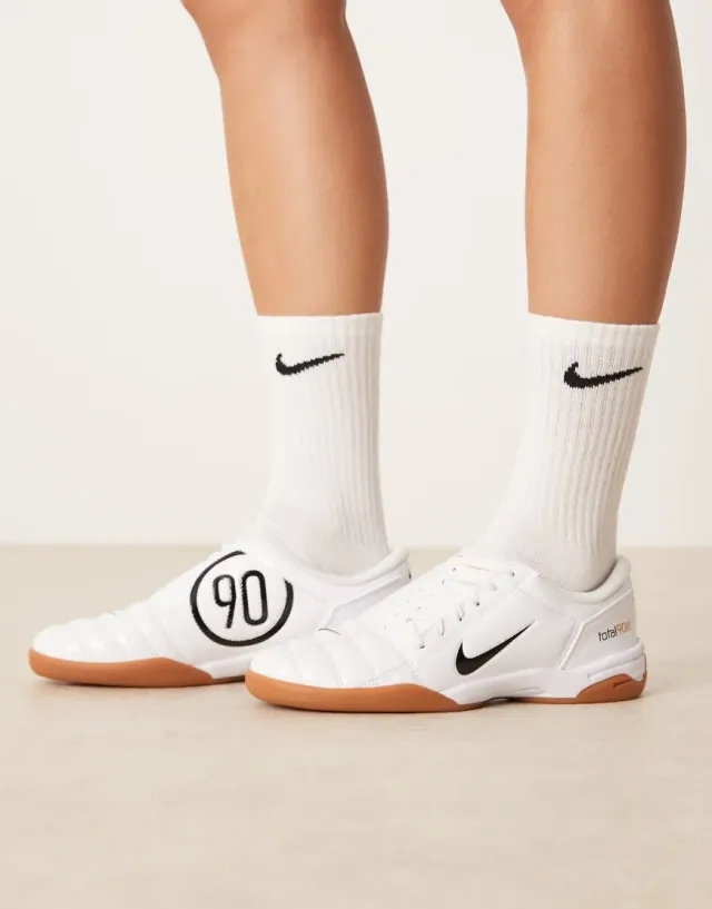 Nike T90 Unisex Trainers In White With Gum Sole