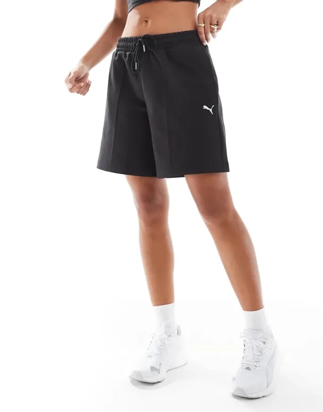 PUMA Wardrobe Ess Relaxed Long Line 8 Shorts Women, Black