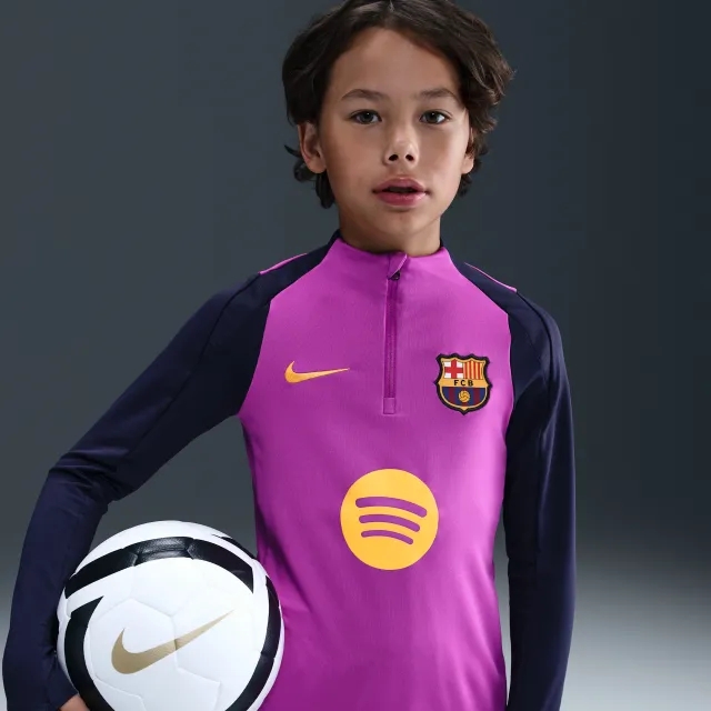 F.C. Barcelona Strike Older Kids' Nike Dri-FIT Football Drill Top - Purple - Sustainable Materials