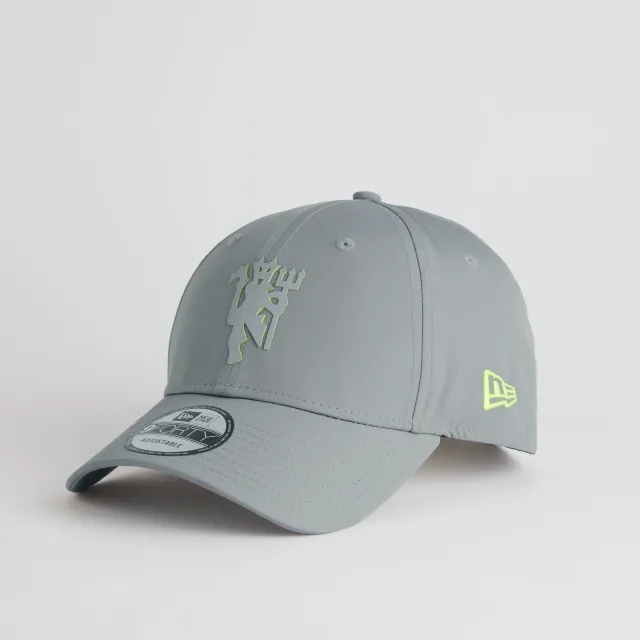 Manchester United x New Era Tonal Devil 9Forty Cap Grey